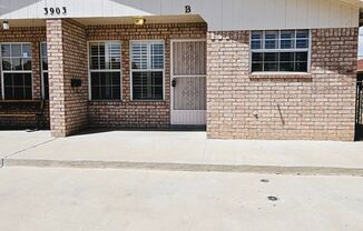 2 beds, 1 bath, 944 sqft, $1,050, Unit Unit B