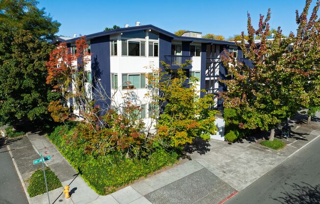 Wingate Apartments