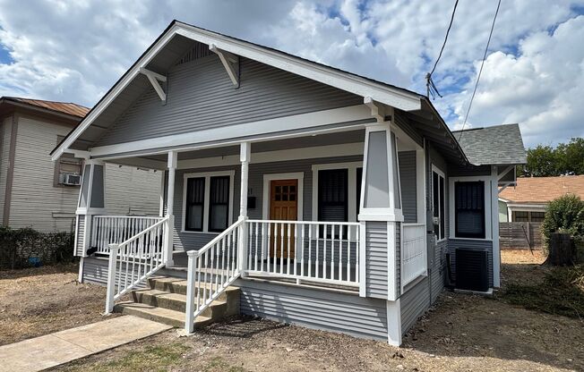Move-In Ready & Recently Updated 2-Bedroom Home in the Heart of San Antonio