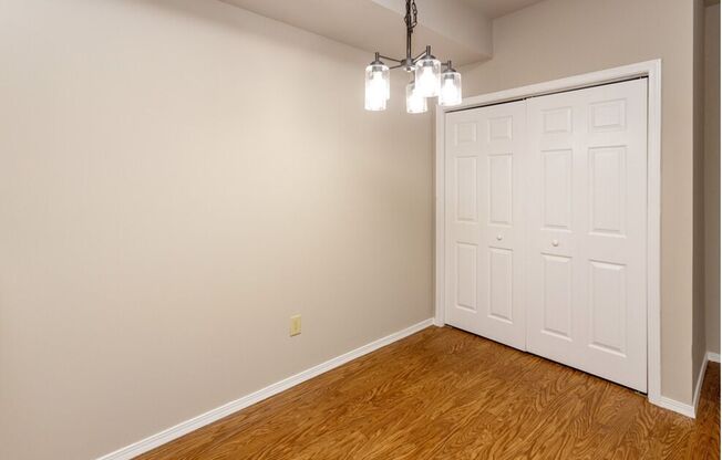 2 beds, 2 baths, 1,001 sqft, $1,035, Unit 4266  Apt 1