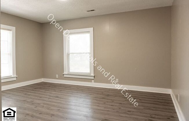 1111 Maple Ave