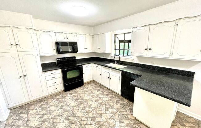 201 E Fuller Dr.