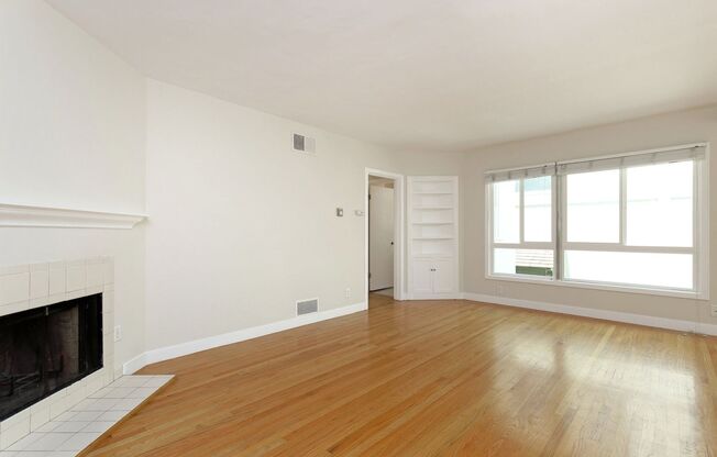 Lee Street Apartments