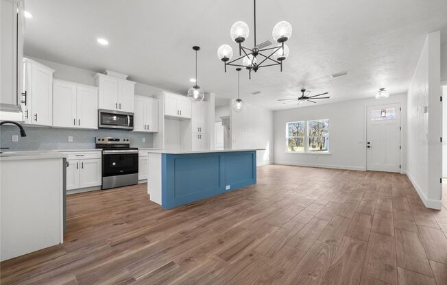 New Construction 3/2 in Bronson