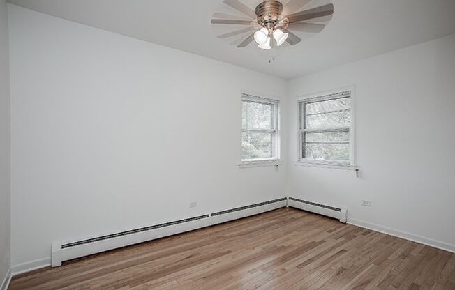 331 FULLERTON AVE