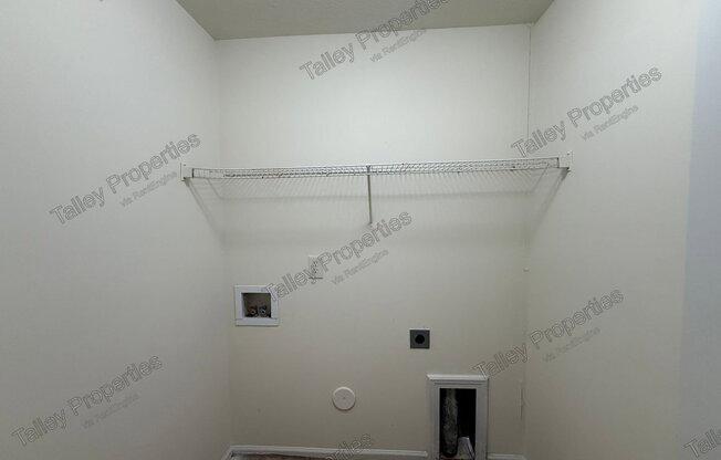 4 beds, 2.5 baths, 2,450 sqft, $2,199