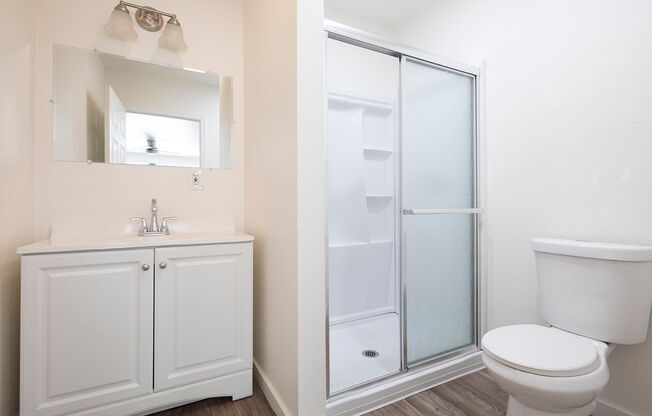 1 bed, 1 bath, 560 sqft, $2,000, Unit 41