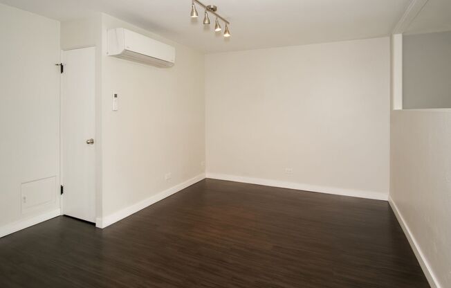 1 bed, 1 bath, $1,350, Unit #29