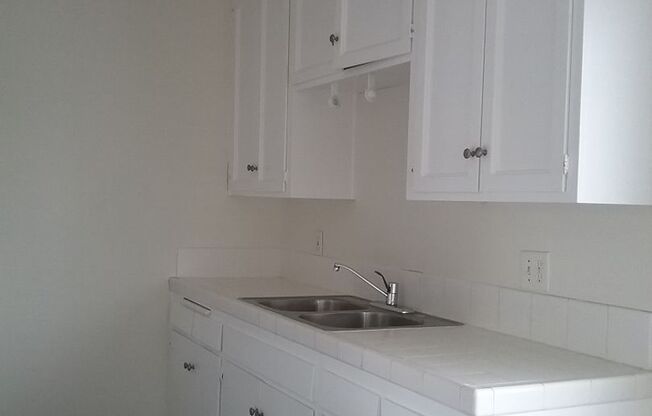 210 Quintard St