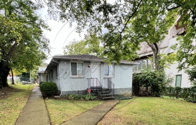 Furnished, Ranch Style Two Bedroom in the heart of Edgehill.