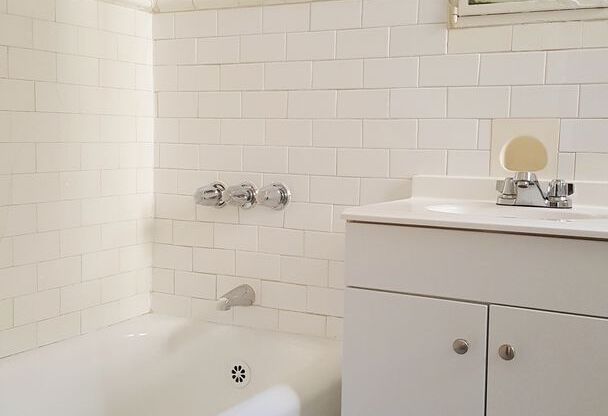 2 beds, 2 baths, 775 sqft, $1,875, Unit 510