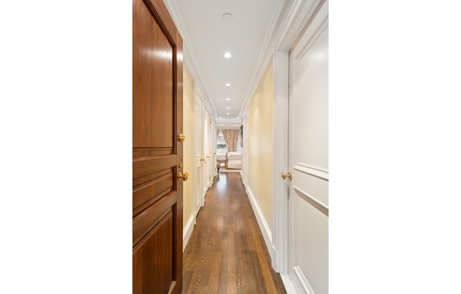 2 beds, 3.5 baths, 2,100 sqft, $20,000, Unit 12AB