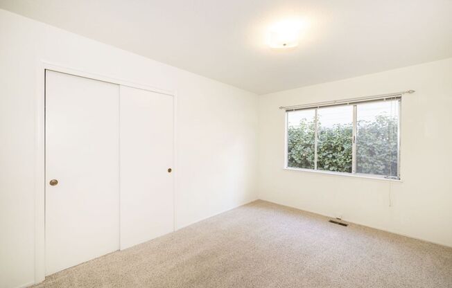 2 beds, 1 bath, 800 sqft, $3,500, Unit 500 Palo Alto Ave #A