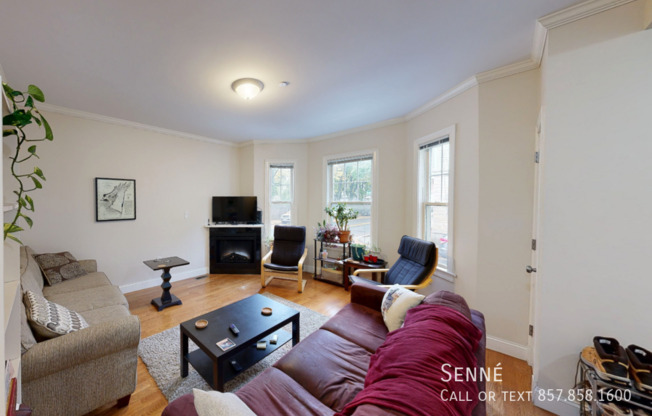 8 MARNEY ST