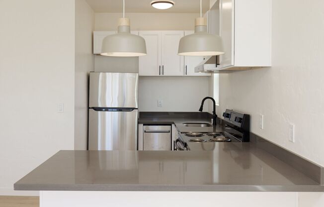 2 beds, 1 bath, 650 sqft, $2,795, Unit 201
