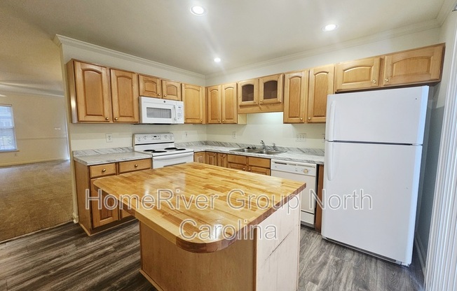 3764 WINBORNE LN