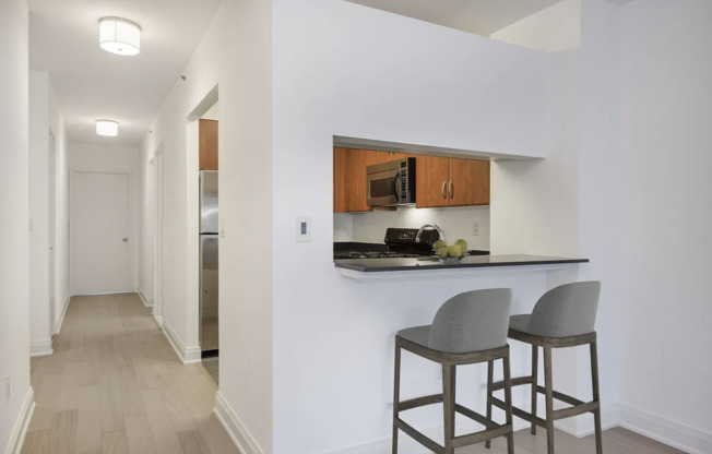 1 bed, 1 bath, 1,624 sqft, $5,950, Unit 1615