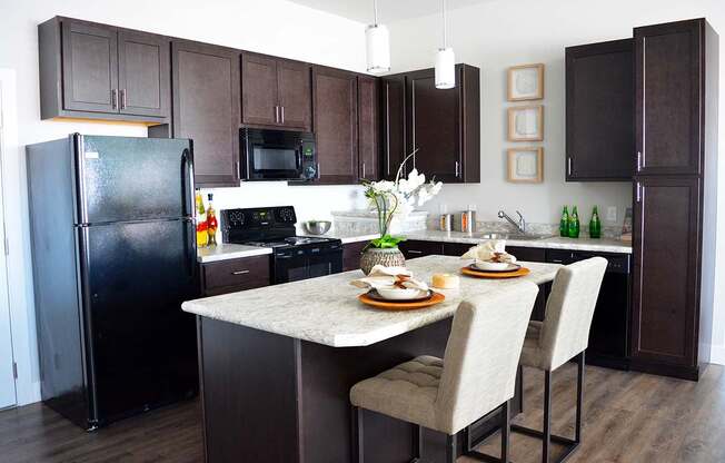 Piazza on West Pine | Apartments in St. Louis, MO