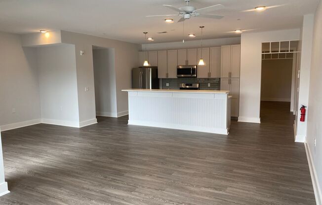 1 bed, 1.5 baths, 1,566 sqft, $2,650, Unit 0912