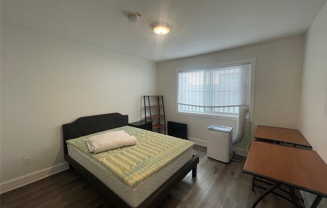 2 beds, 1 bath, 900 sqft, $2,900, Unit 3