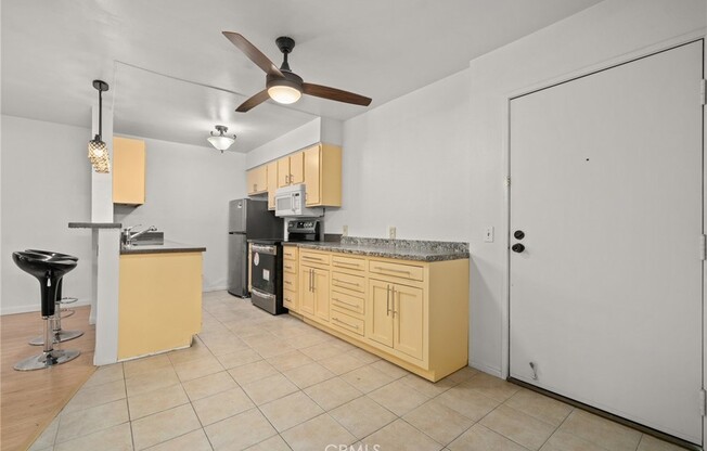 1 bed, 1 bath, 663 sqft, $1,950, Unit 110