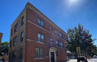 1 bed, 1 bath, $1,395, Unit 302