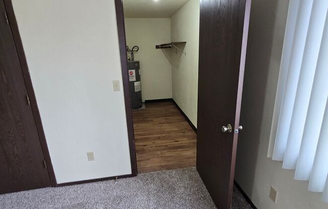 1 bed, 1 bath, 595 sqft, $999, Unit 1608-02