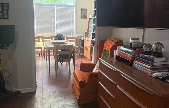 3 Bed, 2 Bath in Ogletree Village!