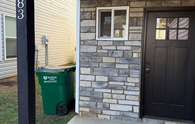 3 beds, 2.5 baths, 1,366 sqft, $1,449, Unit 1383