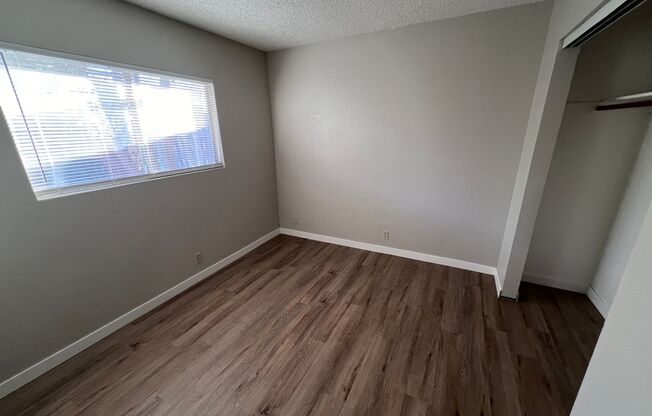 2 beds, 1 bath, 776 sqft, $1,325, Unit 5576 Mountain View Dr 2