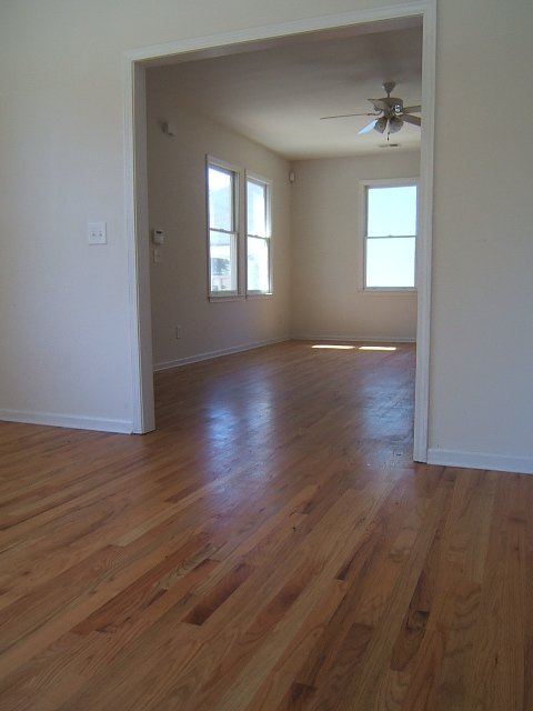 1287 SELLS AVE SW