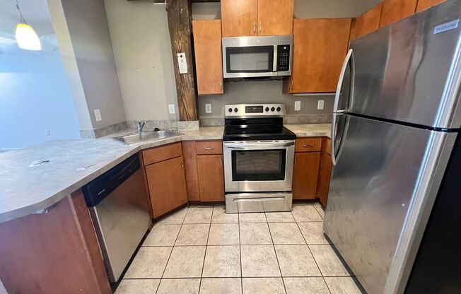 Studio, 1 bath, $1,029, Unit 3B