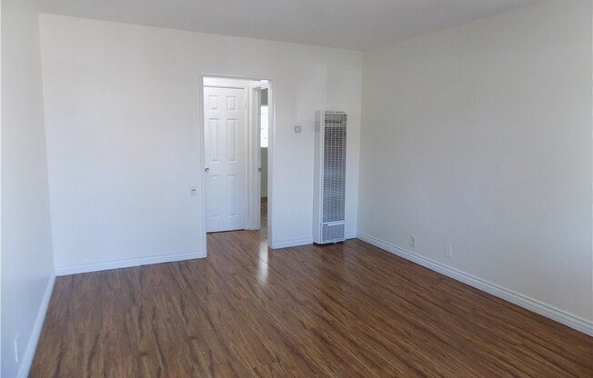 1 bed, 1 bath, 540 sqft, $1,950