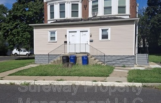 401 403 CHAMPION AVE