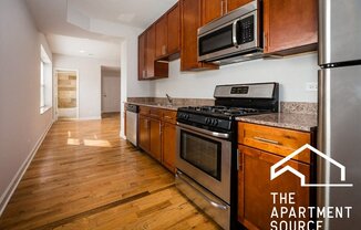 2046 W TOUHY AVE