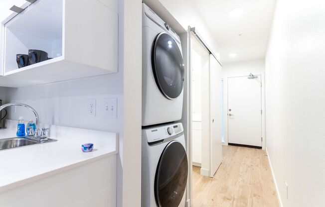 Studio, 1 bath, 301 sqft, $1,345, Unit 311 - MFTE (Median)