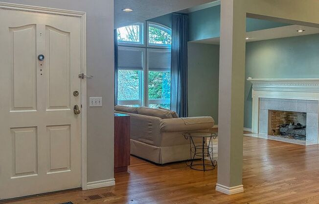 Arranmore 2 Bedroom with Den Available Now !