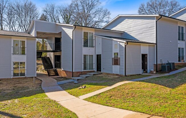 Greenway Flats - Leasing Specials Available