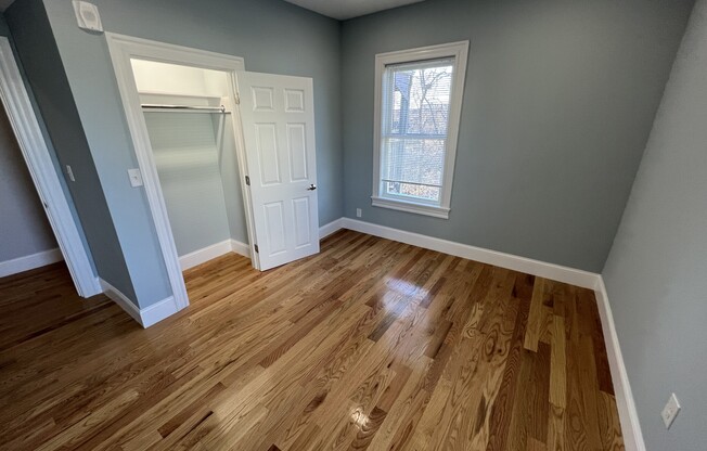 2 beds, 1 bath, $4,195, Unit 6