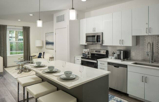 Fully equipped kitchen at Allure on Parkway, Lake Mary