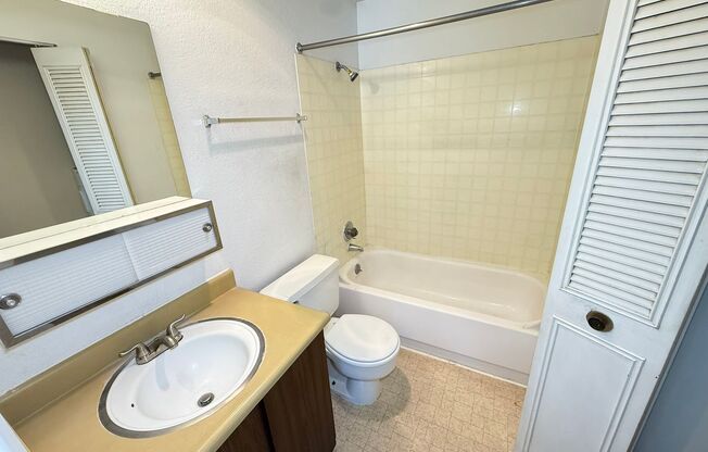 1 bed, 1 bath, 509 sqft, $775, Unit F04
