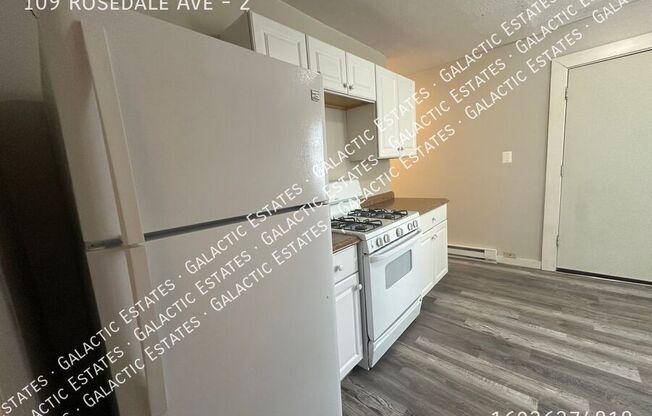 109 ROSEDALE AVE