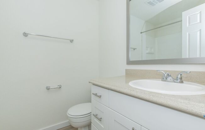 1 MONTH FREE! | Alcove Apartments