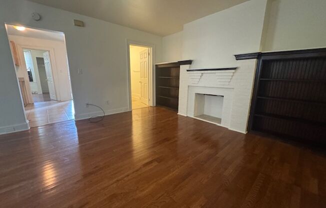 1 bed, 1 bath, 620 sqft, $1,199, Unit 7233 Penn Ave. #1B