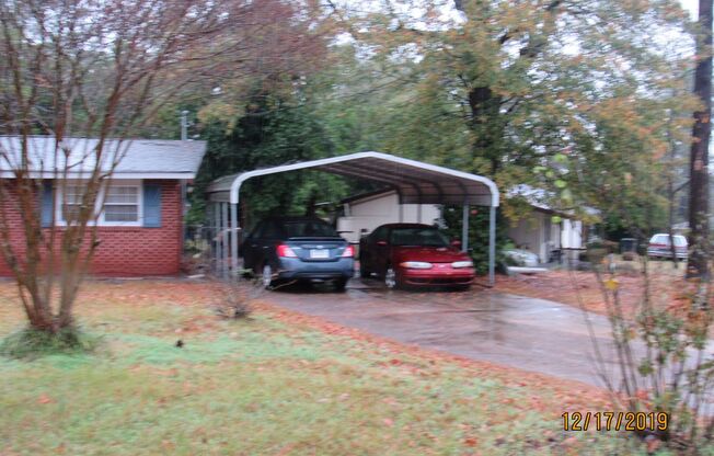 3 bedrooms - West Augusta Rental – (30909) Living room, and den-Convenient location close to shopping downtown,