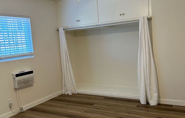 1 bed, 1 bath, $2,407, Unit 2