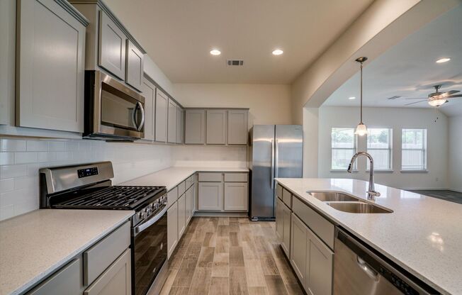 3500 Pauling Loop Round Rock, TX 78665