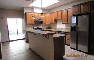 3 beds, 2 baths, $1,675