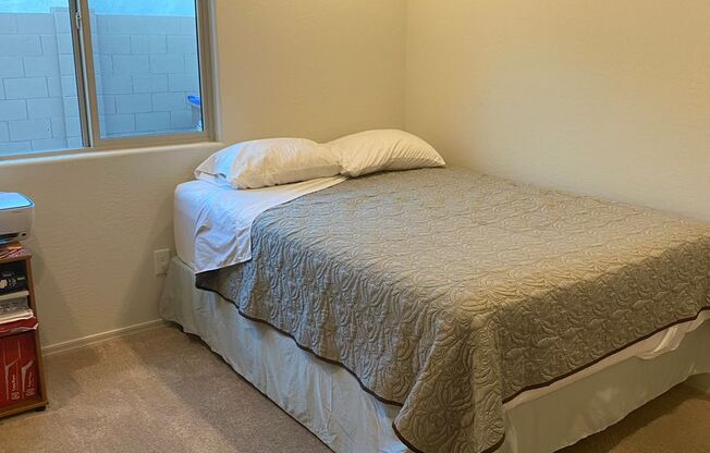 3 beds, 2 baths, , $4,000