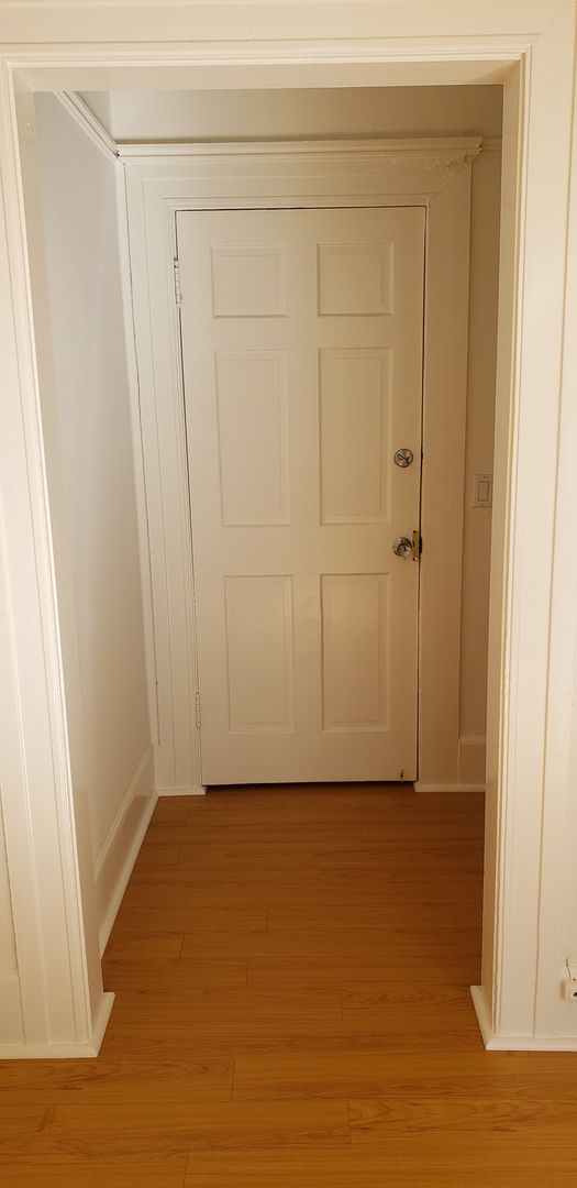 1580 Madison